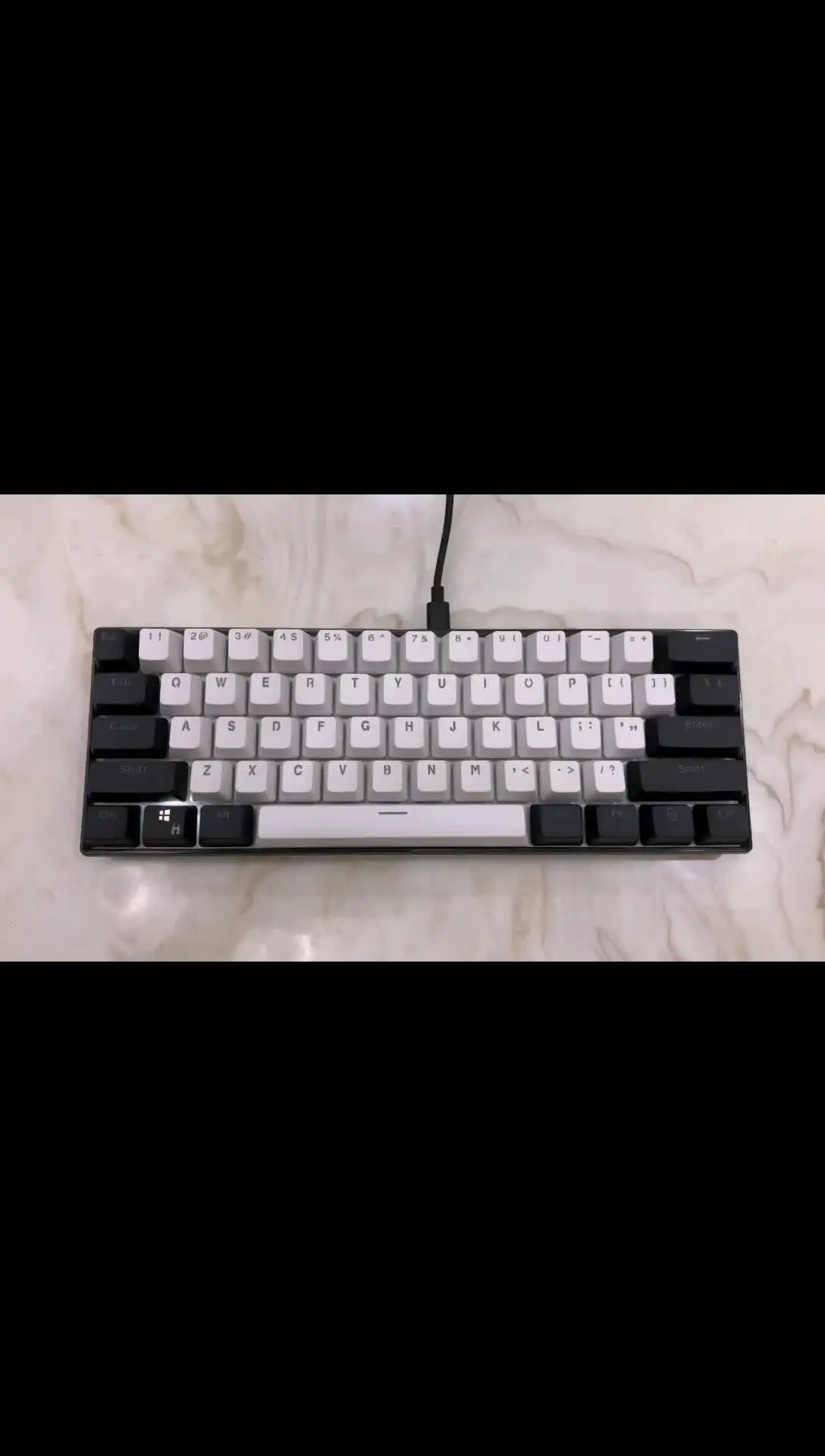 ブラックホワイト RK61 キーキャップ PBT 61キー