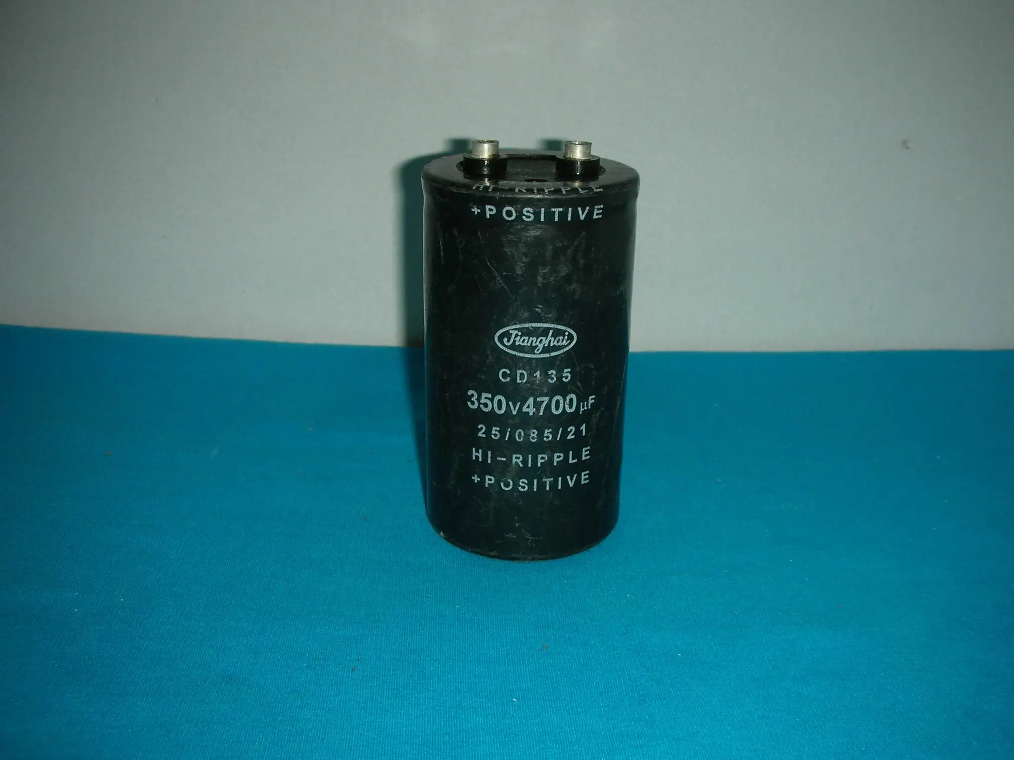 

1 шт.★CD135 350V 4700UF 64*119