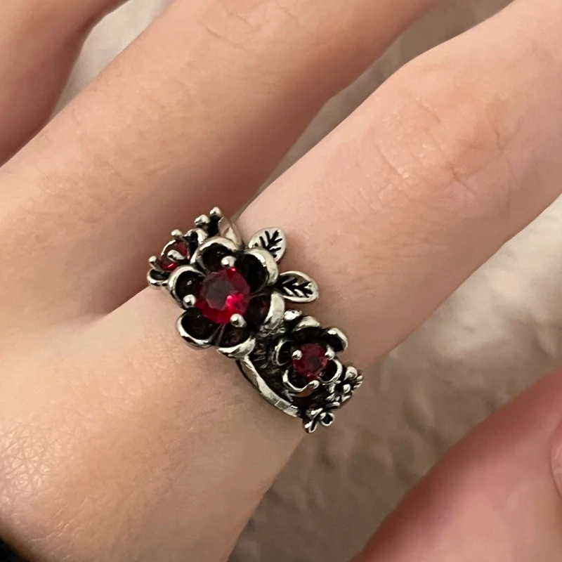Vintage Bohemian Flower Red Crystal Women Silver Ring Wedding Engagement Gift