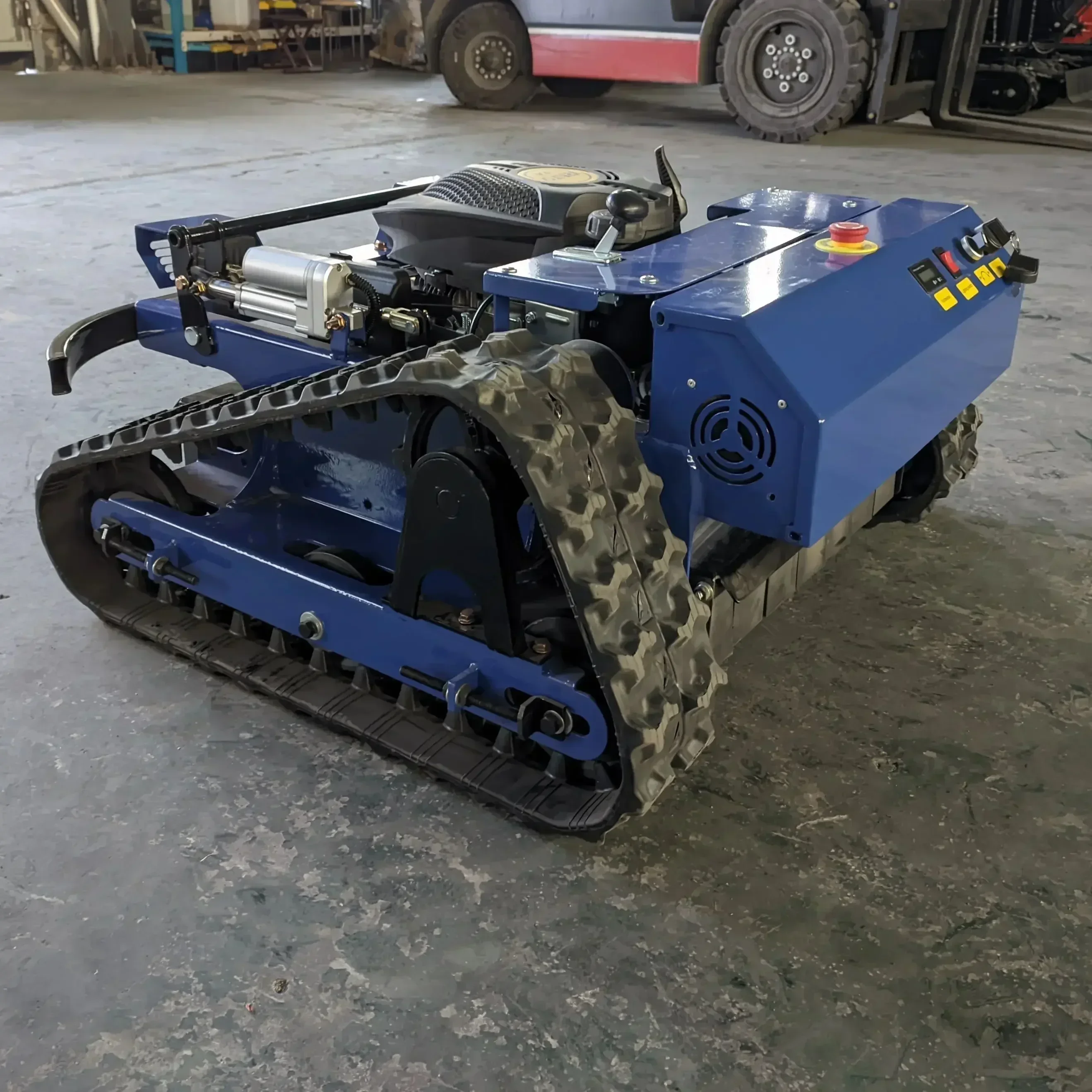 Customized Automatic Mini Crawler Lawn Mower Gasoline Remote Control Robot Grass Cutter Machine with EPA and Euro engine 4
