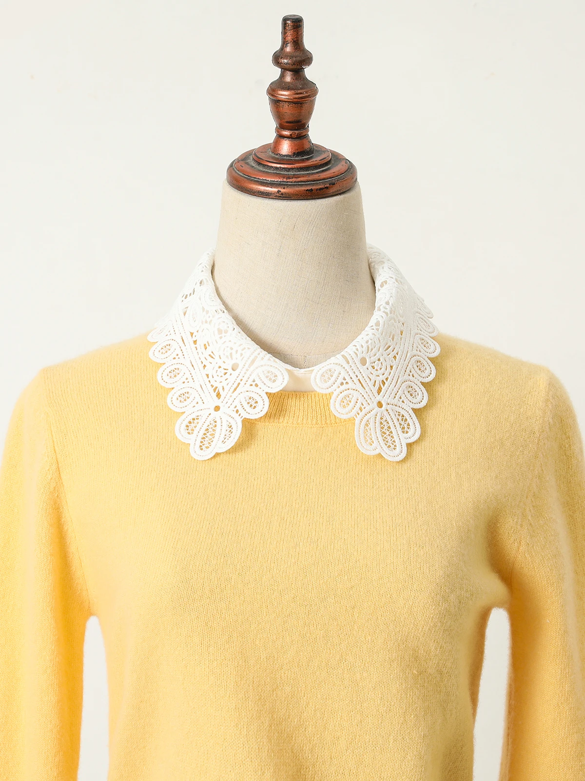 Women's Fashion Decoration Water-Soluble Embroidered Collar Shawl fake collar detachable collar shawl Personalized and Versatile Detachable Fake Collar