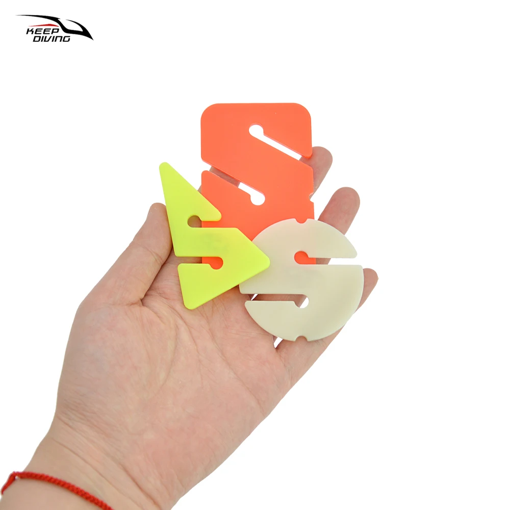 Scuba Diving Spool Diving Stick Diving Lanyard Scuba Diving Buoy Scuba Diving Key Chain Scuba Diving Weight Belt Scuba Diving Belt Keeper Scuba Diving Weight Pouch Scuba Diving Tank Scuba Diving Slate 3PCS/5PCS Scuba Diving Universal Safety Cave Line Markers Line Arrows Signal Cave and Wreck Diving Accessories