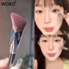 Angled Highlighter Brush Face Contour Foundation Concealer Brush Triangle shape Synthetic Hair Foundation Highlighter Brushes 1