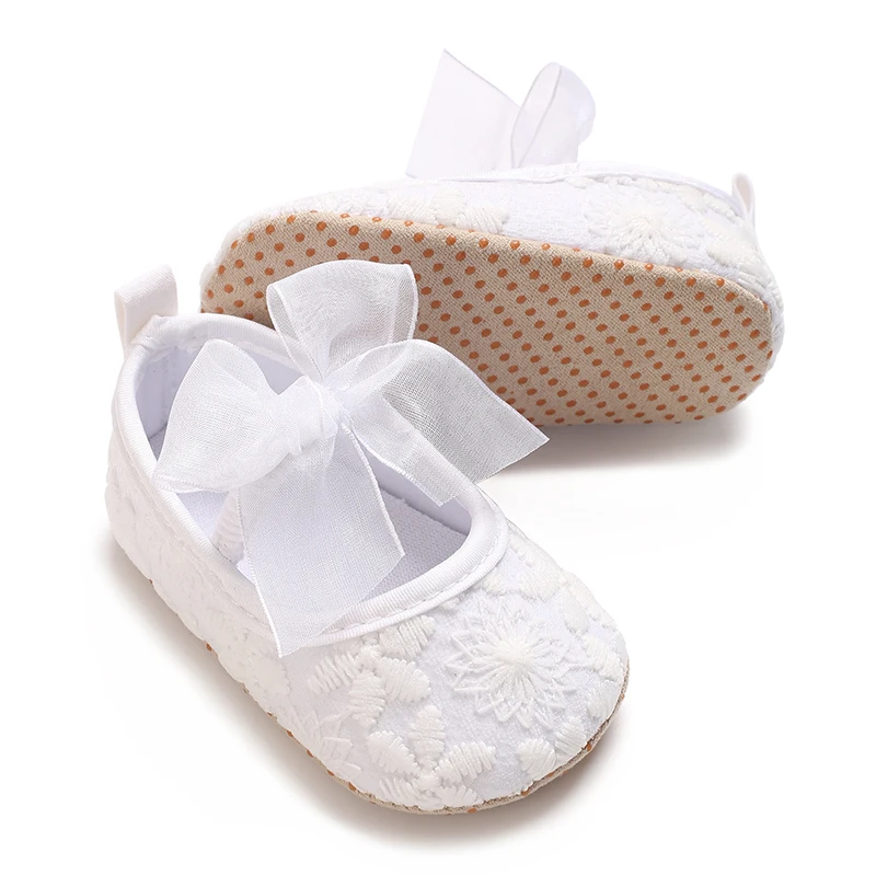 Cute lace 0-18M baby girl princess shoes moccasins moccas shoes butterfly flower decoration soft sole anti slip for children