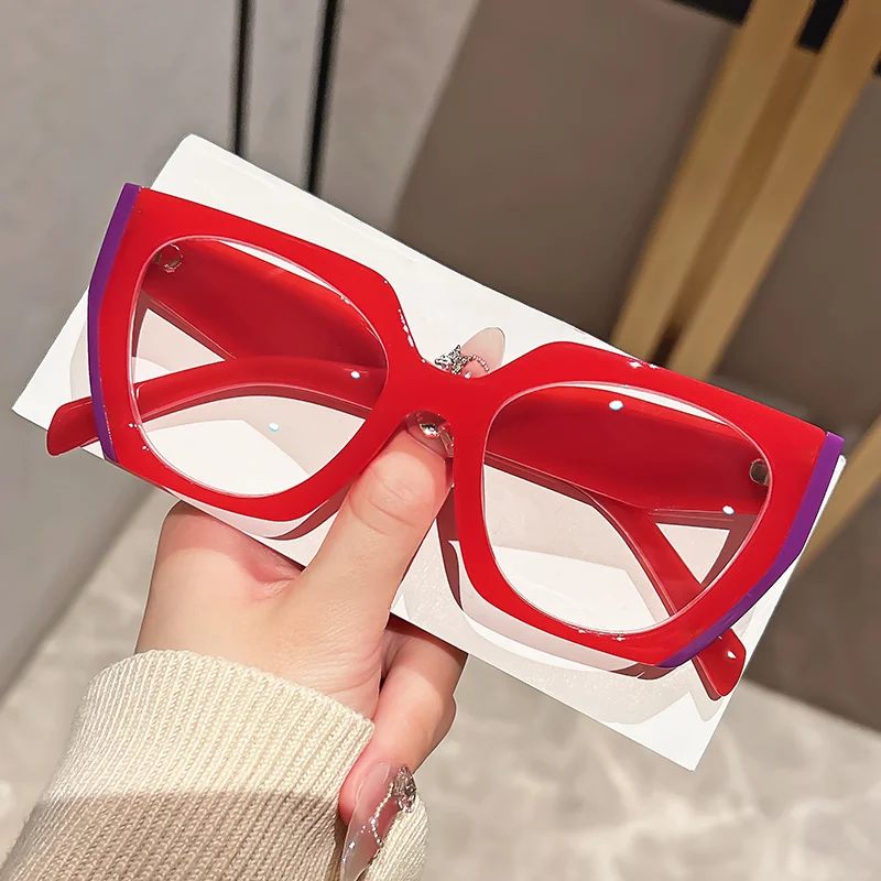 Chic Women's Cat Eye Reading Glasses - Stylish Purple, Anti-Blue Light, Full Rim Square Frame