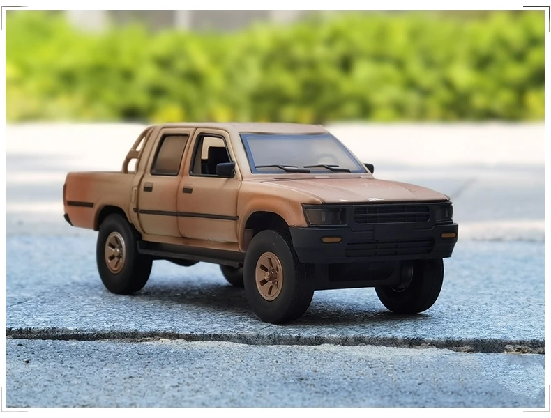 Toyota Hilux Pickup Alloy Car Model, Diecasts,