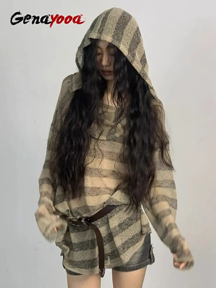 

Genayooa Grunge Aesthetic T-shirt Women Long Sleeve Striped Off Shoulder Y2k Vintage Tops Streetwear Punk Style Tshits 2000s