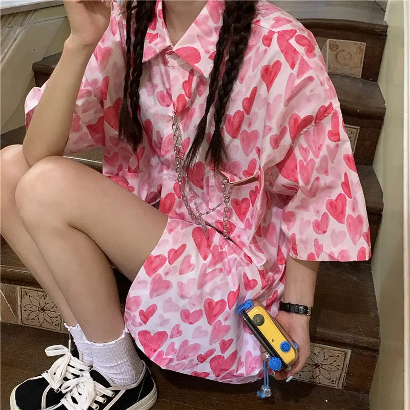 

DAYIFUN Women Shirts with Chain Summer Big Size Heart Print Lapel Blouses Pocket Female Korean Casual Blue Tops Unisex Clothes