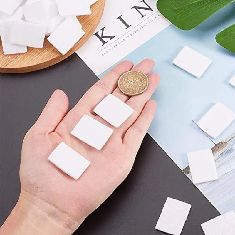 Aroma Oil Refill Pads Unscented Aroma Pads 50 Pack 1.1x0.8 Aroma Oil Refill Pads Microfibre Perfume Diffuser Pad for Home Electronic Equipment Locket
