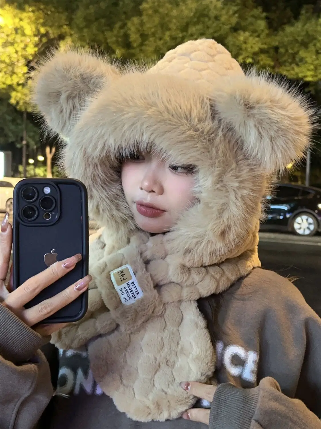 

Cute Bear 2 Piece in One Set Winter Warm Plush Hat Scarf Cold Snowy Winter Hat Bonnets for Women Japanese Style Aesthetic