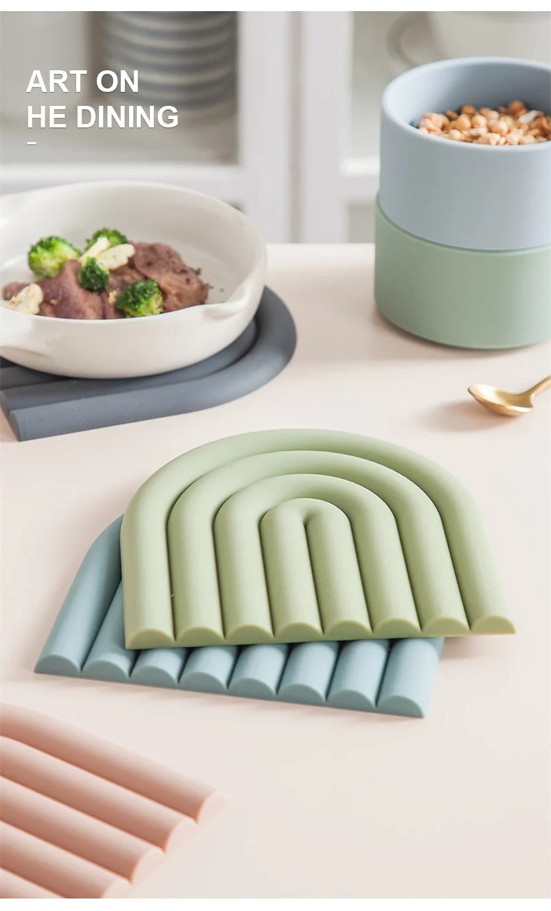 Description Picture 5 of itemThickened Rainbow Silicone Table Mat Coaster Kitchen Casserole mat Hot Dishes Potholder Placemat Heat Resistant Pan Pad Cup Mat