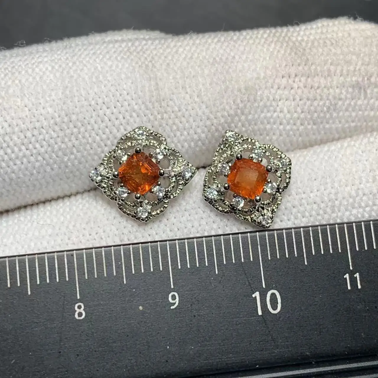 Natural Garnet stainless steel Stud Earrings for women Jewelry Gift Prevent allergy gem jewelry Genuine Red Stone