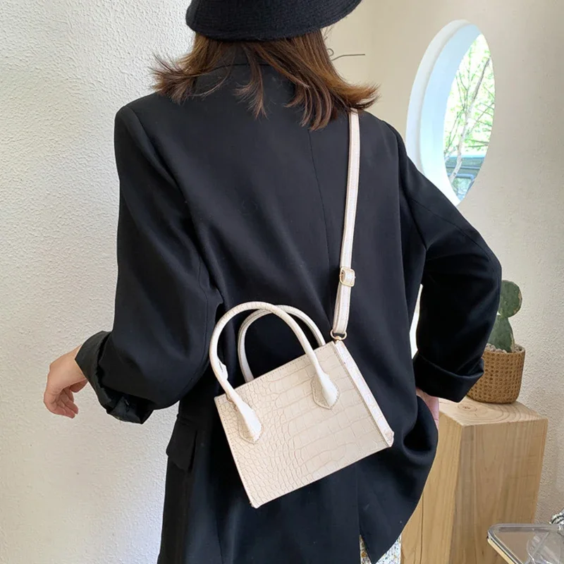 

2024 New Fashion Small Handbags Women Alligator Pattern Shoulder Bags for Women PU Leather Crossbody Mini Messenger Bag Purse