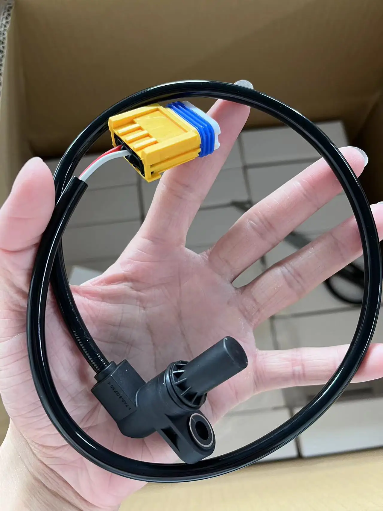 Input And Output Transmission Speed Sensor 7700100008 7700103119 252928 252929 for gearbox-HDI DPO AL4 Peugeot-Citroen-Renault auto speed sensor