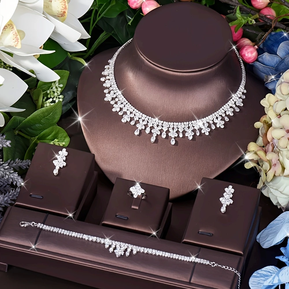 طقم مجوهرات زركون ذهبي S-348