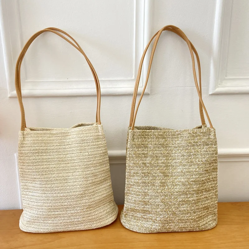 

2022 New Spring Autum Large Capacity Fashion Shoulder Bags For Women Totes Popular Beach Handbags Simple Underarm Bag
