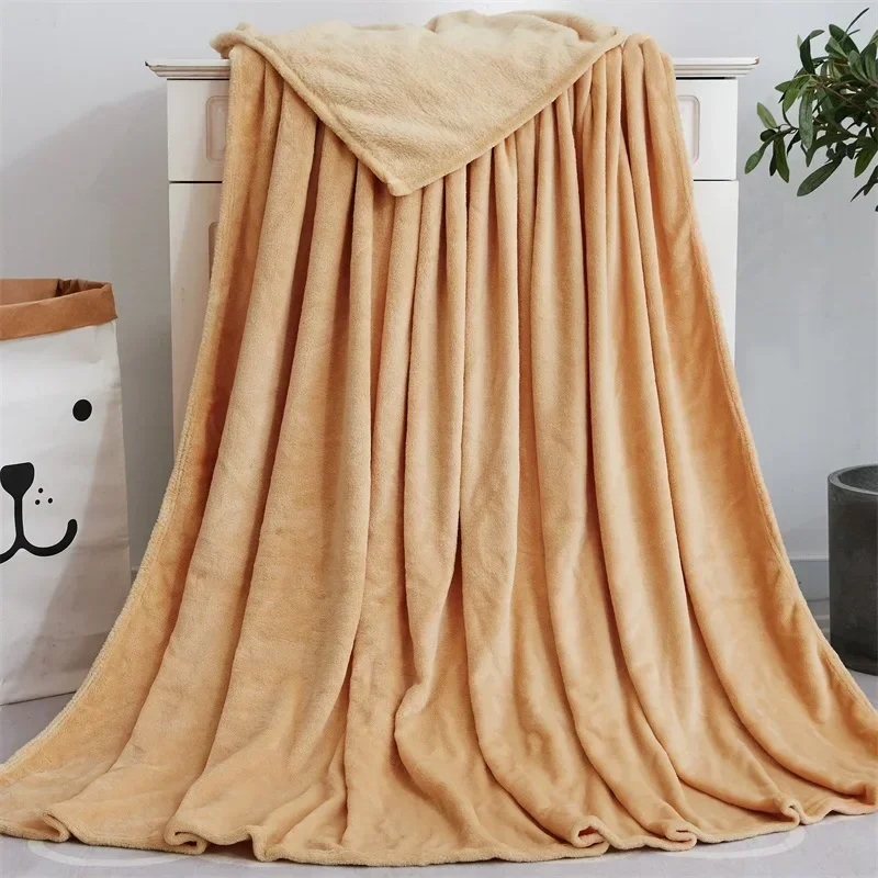 thumbnail image 1 of Manta de franela polar para adultos y niños, suave, cálida, para cama, sencilla, de color sólido, transpirable, 1 of 5
