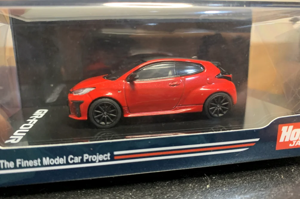 

Hobby Japan 1/64 for GR Yaris Collection of die-cast alloy car decoration model toys