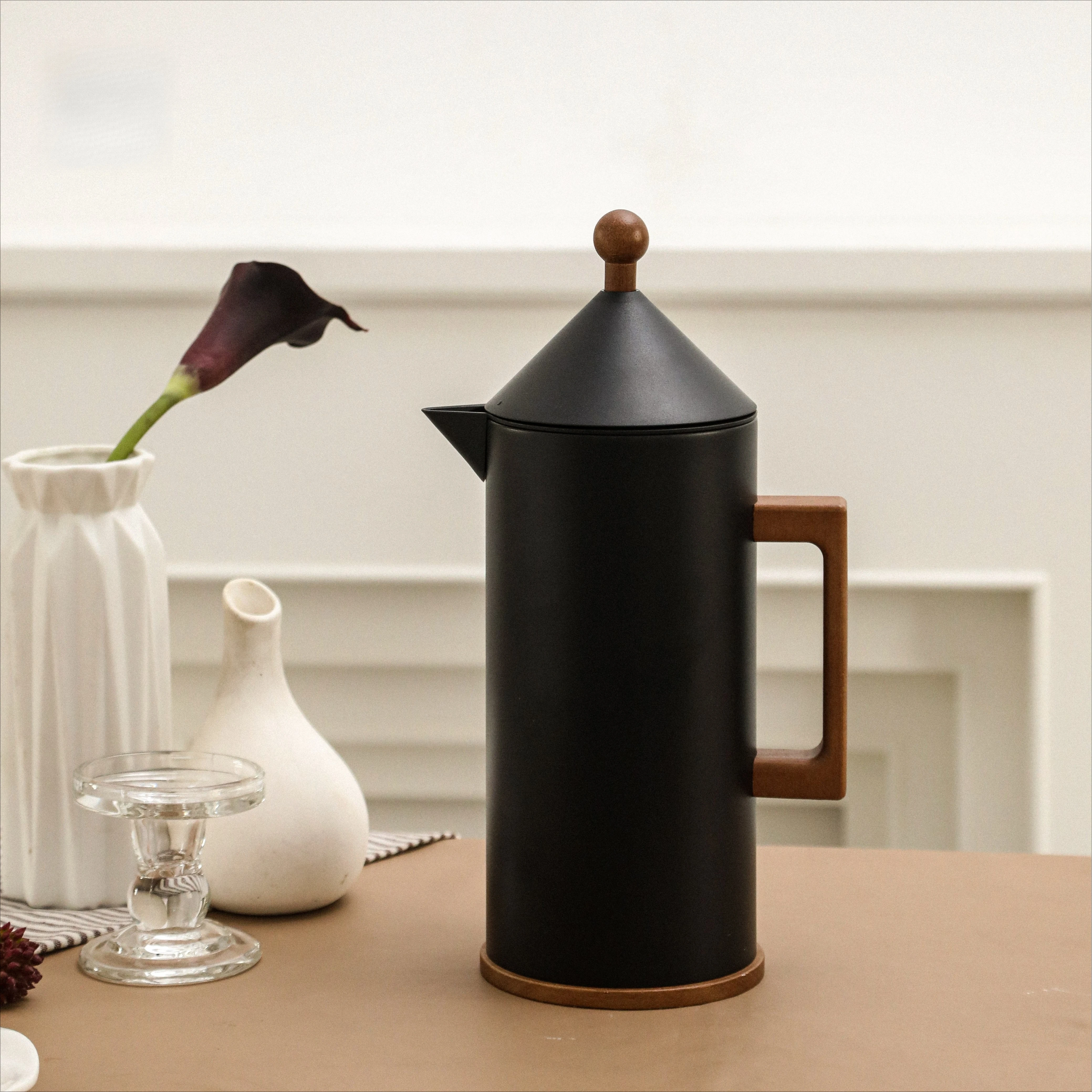 ترمس قهوة ستانلس ستيل مقبض خشب