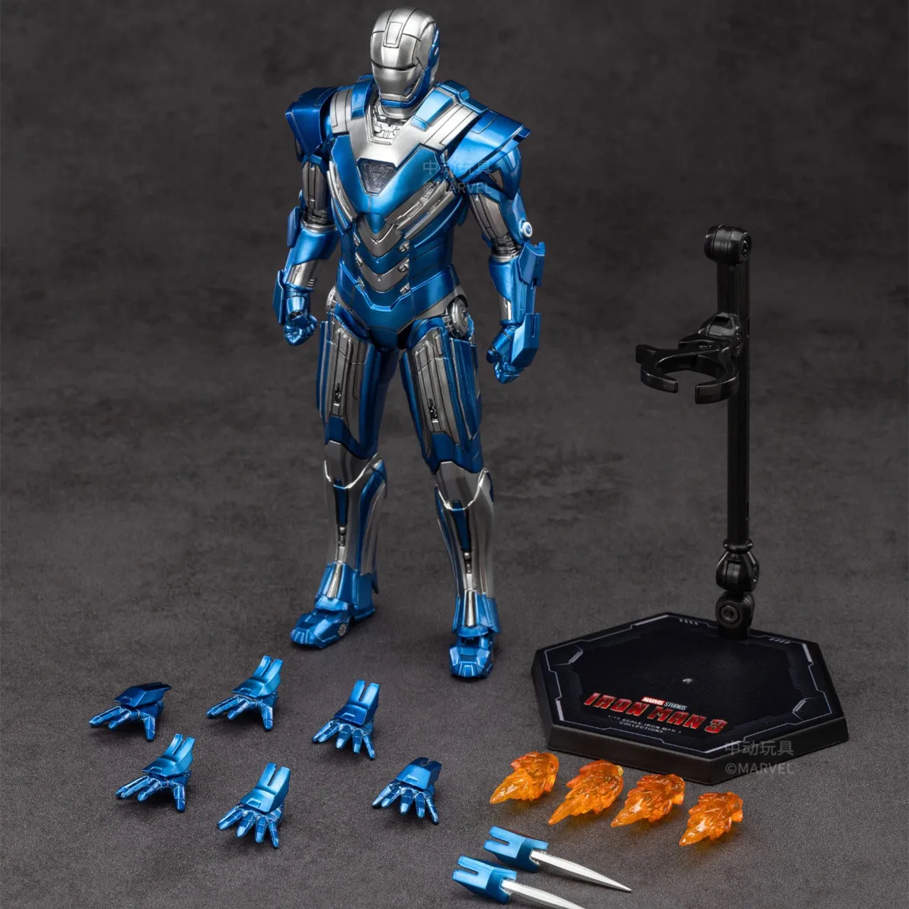 thumbnail image 1 of Figura de acción de acero azul Iron Man Mk30 de Marvel Studios Infinity Saga de Zd Toys Figura de acción de Stark Legends Marvel Legends Juguetes, 1 of 4