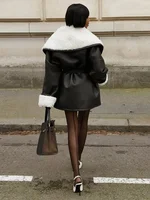 المرأة السوداء المرقعة بولي معطف معطف جلد عميق الخامس الرقبة الأبيض فو شيرلينغ طوق الكفة مربوط كم كامل سترة الخريف الشارع الشهير 6