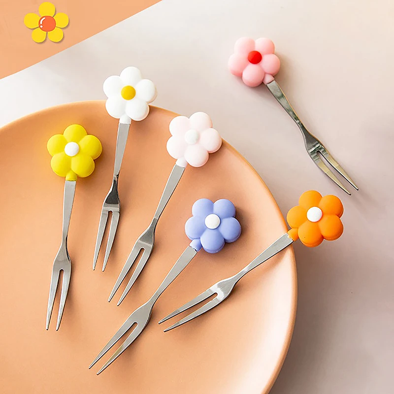 Flower Shape Stainless Steel Fruit Fork Cake Dessert Lovely Mini Salad Forks Cartoon Cute Children's Food Flatware Kitchen Tool