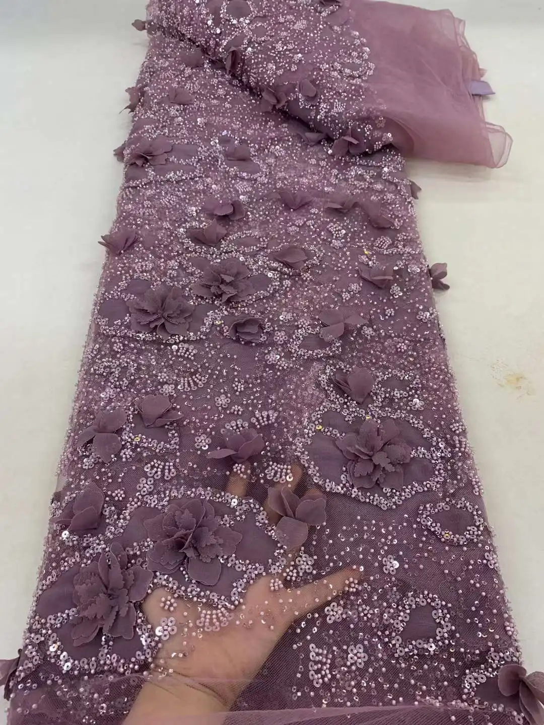 

French African 3D Lace Fabric 2024 With Beaded High Quality Embroidery For Women Wedding Dress Nigerian Lace Mesh Fabric 5 Yards