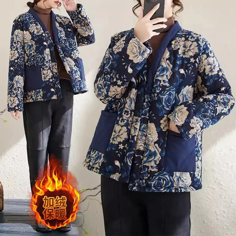 

Оригинальная китайская женская Этническая Стильная осенне-зимняя хлопковая куртка 2024 весеннее короткое плюшевое плотное пальто с цветочным принтом винтажная одежда Z4944