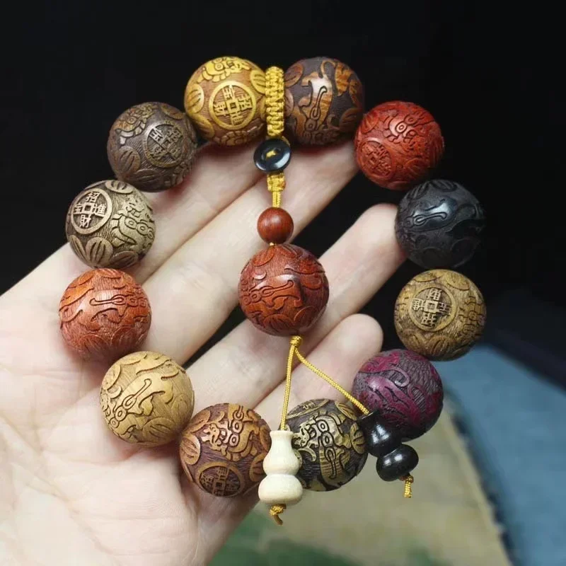 

Natural Multi-orb beads Buddha beads hand string hand-carved text hand string lobular red sandalwood beads meditation beads