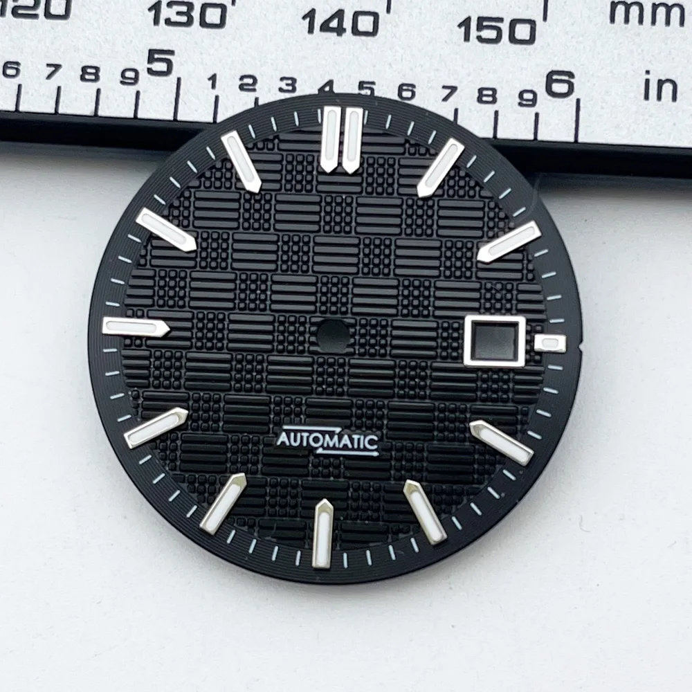 Elegant 31mm Grid-Patterned Round Watch Dial