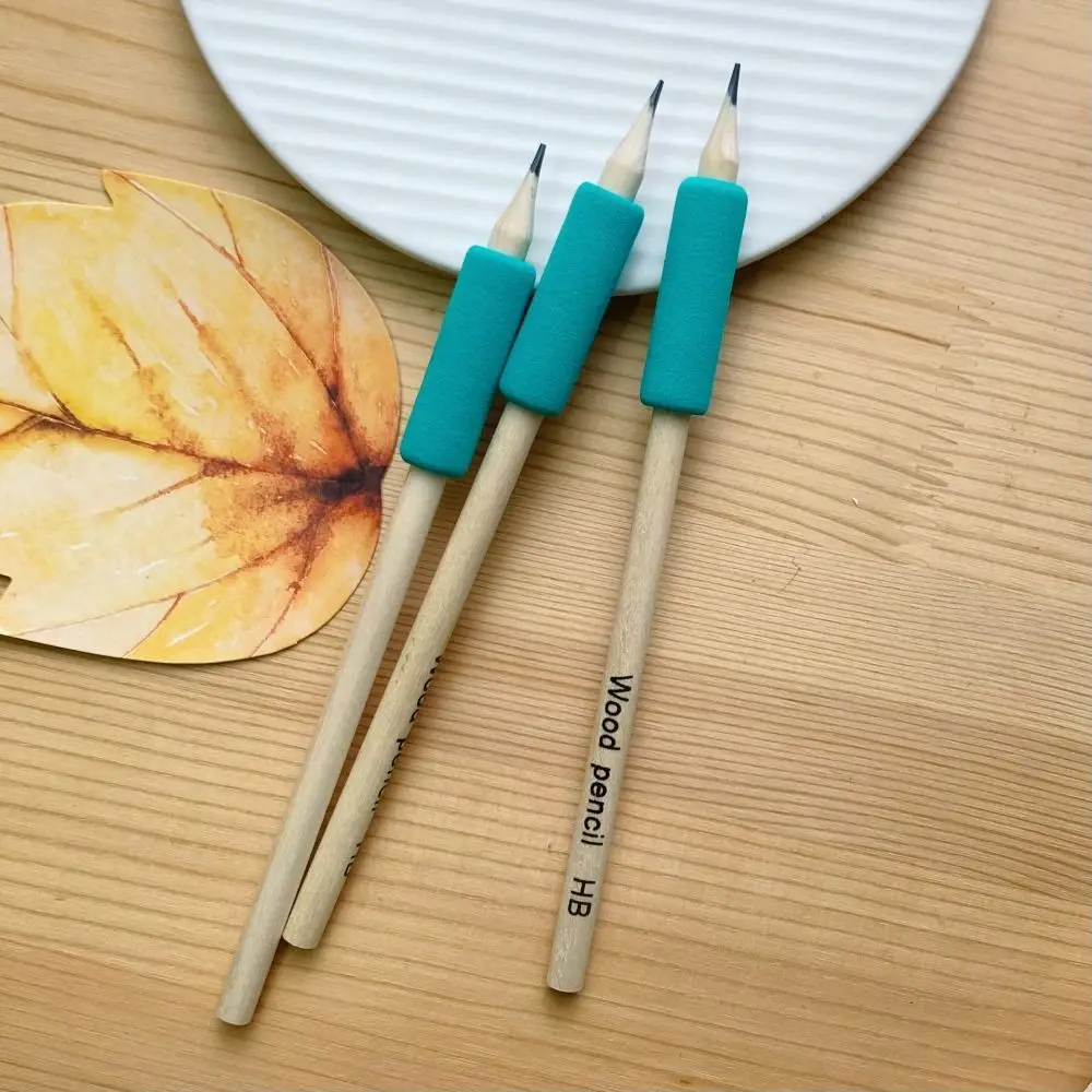 10pcs 손 보호 스폰지 펜 그리퍼 인체 공학적 부드러운 질감 미끄럼 방지 펜 그립 펜 슬리브 학생