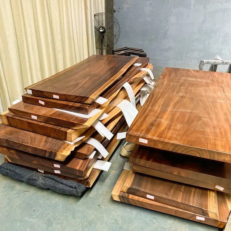 

Custom-made Pakistan flower tea table solid wood logs Brazil rosewood mahogany dining table whole table top Okan walnut.