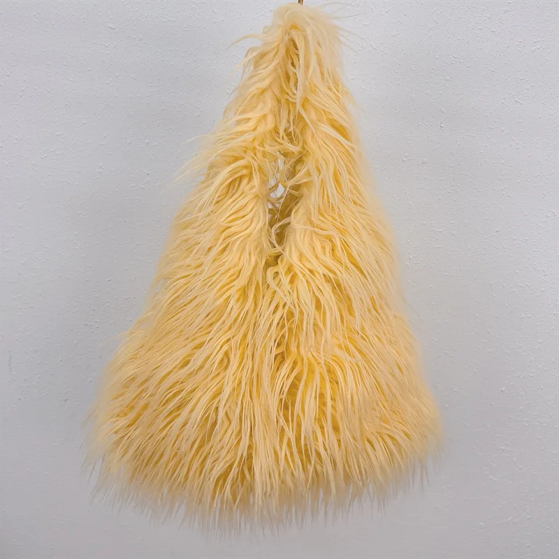 Bolsos de hombro peludos y esponjosos para chicas Kpop Y2k para mujer, tendencia de lujo, bolso de mano grande de piel sintética de diseñador, bolsos Harajuku