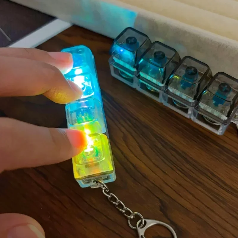 Leuchtende Tastatur-Tasten Stressabbau Klickbare LED-Tasten Spielzeug gegen Angst Büro-Schreibtisch-Zubehör – Detail 5