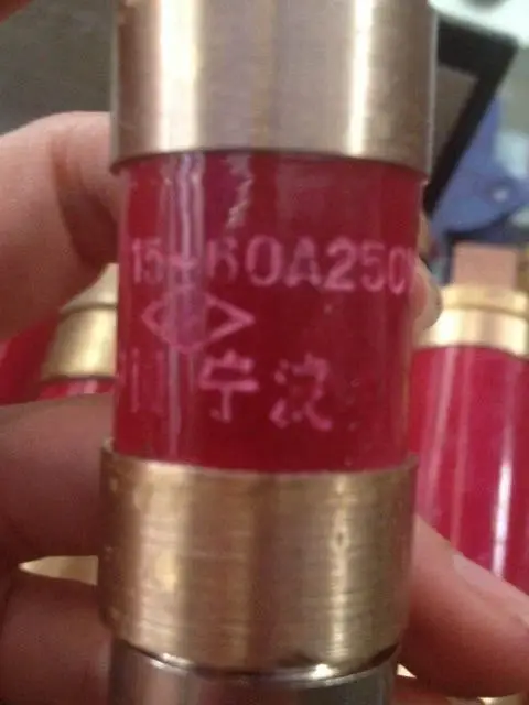 

Fuses: RM10 15-60A 250V / RM10 6-15A 250V / RM10 15-60A 220V