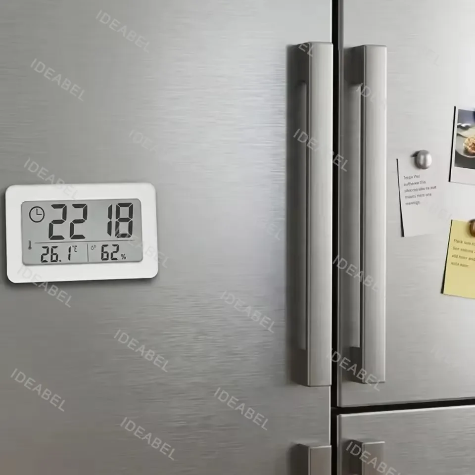 Battery-Powered Digital Clock with Temperature and Humidity Display