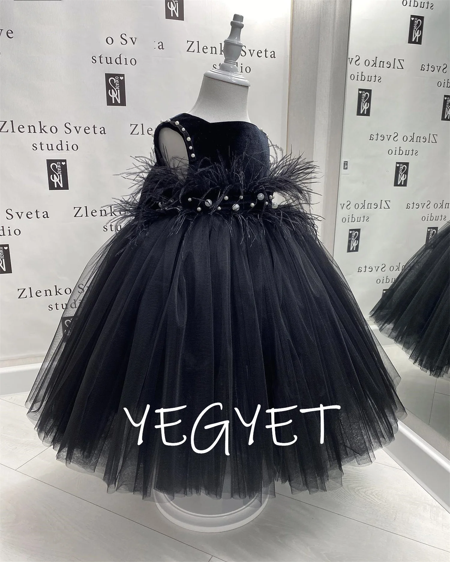 black-puffy-flower-girl-dress-girls-princess-wedding-party-dress-a-line-girl-princess-dress-wedding-with-feather