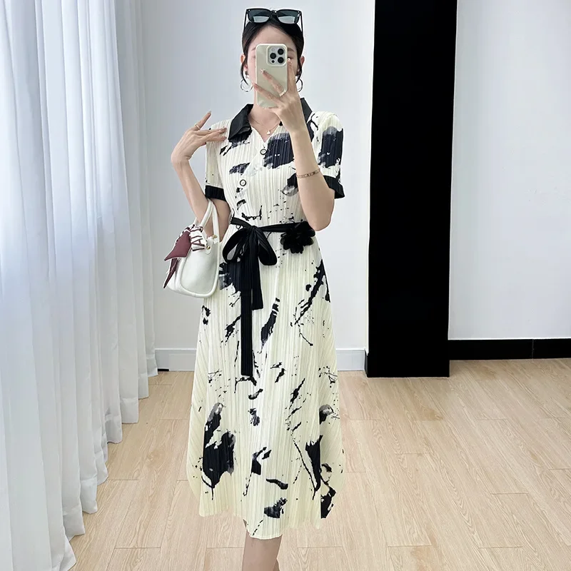 

Miyake Style Pleated French Niche Western-Style Printed Women's Dress Lapel Long Slim Dress 2024 Summer New Style Dresses