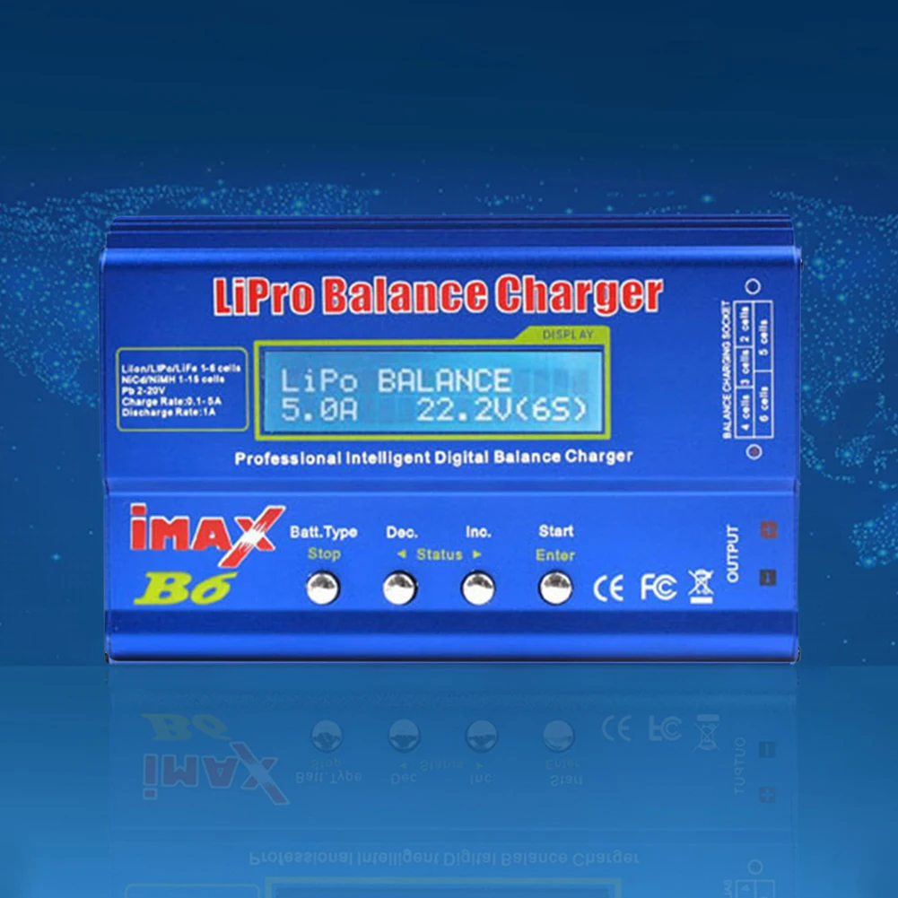 Chargeur multiport iMAX B6 80W avec écran LCD et boutons de contrôle sur fond sombre