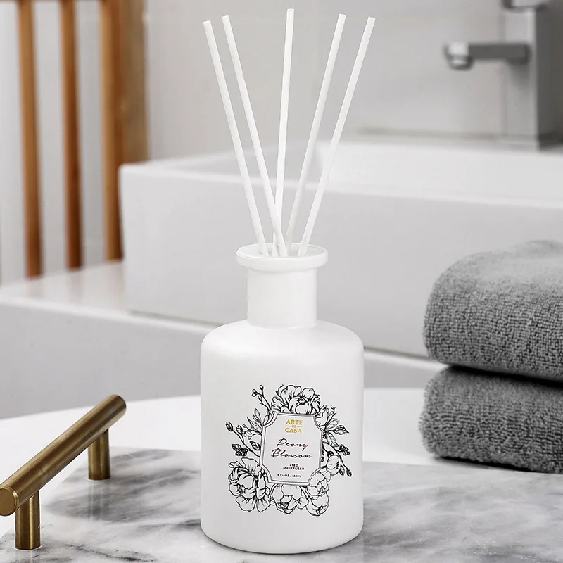 

200ML White Bottle Reed Diffuser with Fiber Rattan Sticks,Aromatherapy Ornaments Natural Fragrance for Bedroom Hotel Decor