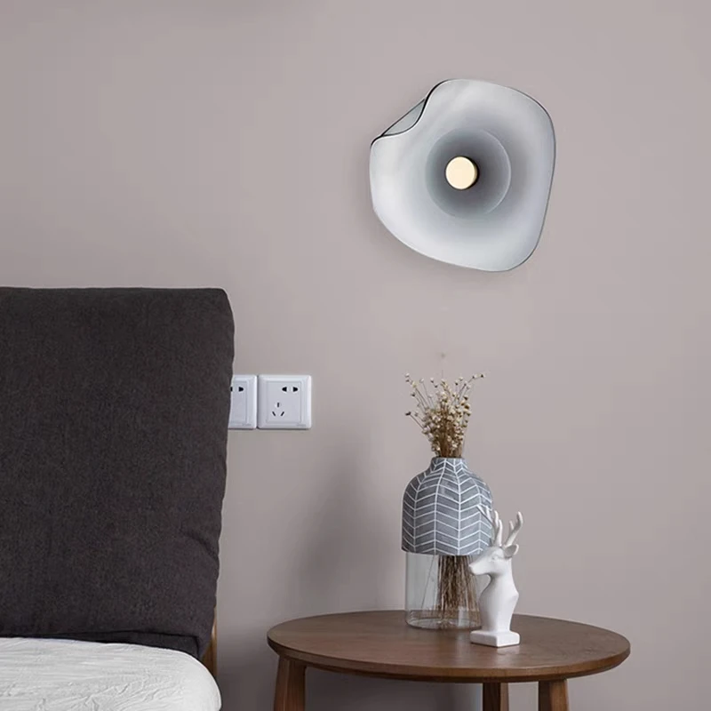 Kobuc Indoor Glass Wall Light Nordic Design Amber Gray Irregular Round Wall Lamp for Bedroom Kitchen Modern Bedside Iron Sconces