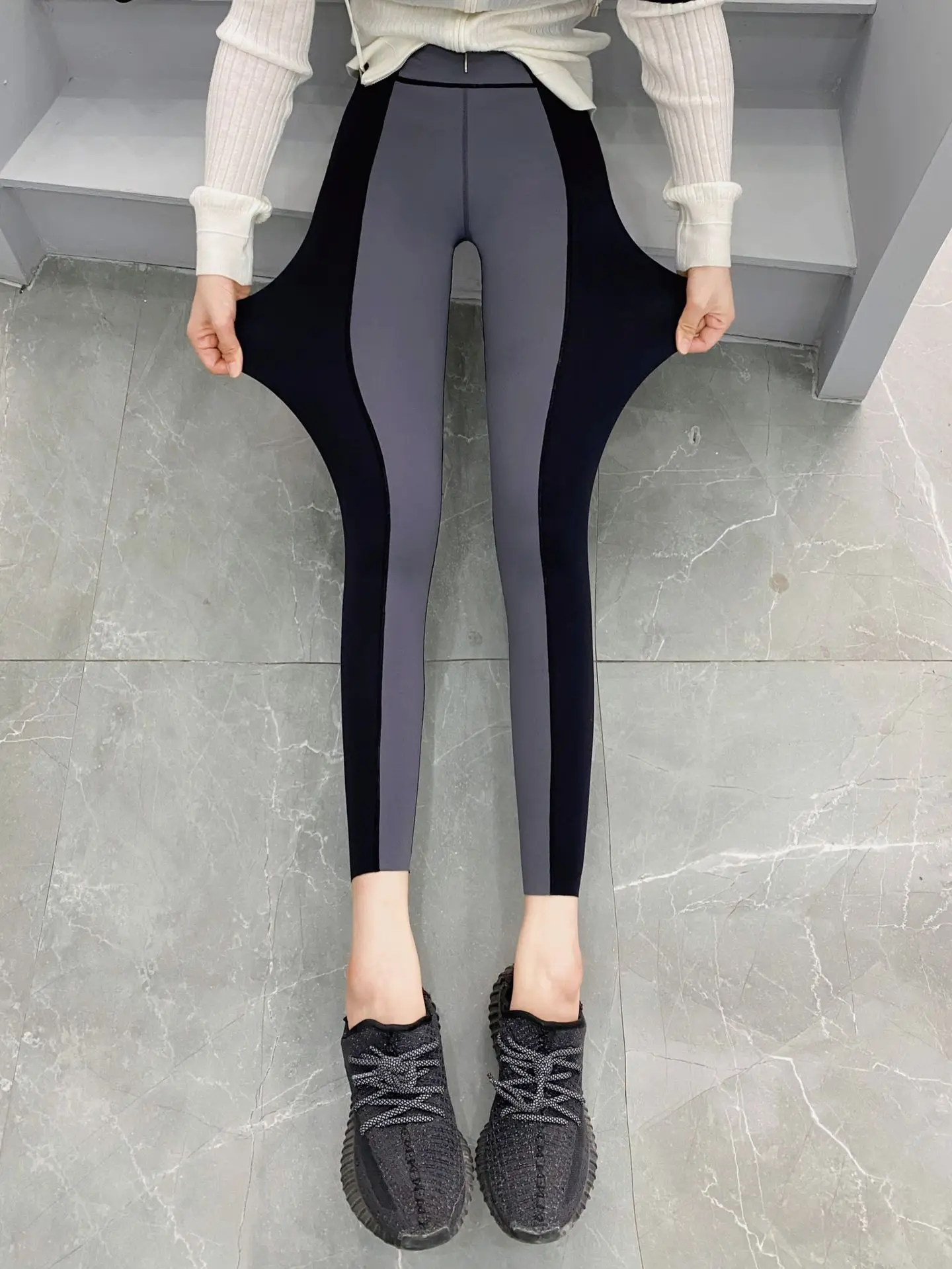 Fashion Personality Patchwork Women's Leggings Sexy Black Gray Tight Look Slim Yoga Sports Cropped Pants Pencil Pants