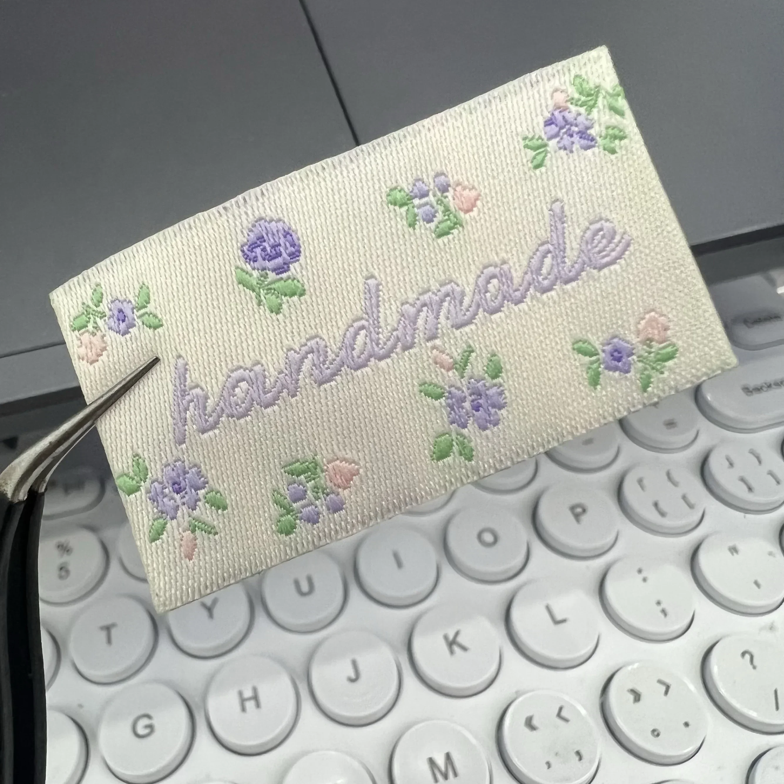 Stock cloth label handmade DIY weaving label weaving mark embroidery label Packaging Labels Clothing Labels Garment Labels Sewing Labels