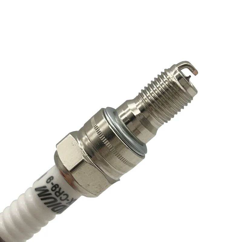 Spark Plug 1 2 4PCS EHIX-CR9-9 Motor Spark Plug For Honda CBR1000RR CB400 CBR600RR XR250R CBR250R VFR750F VTR250 CBR900RR CR9EHIX-9 IMR9D9H