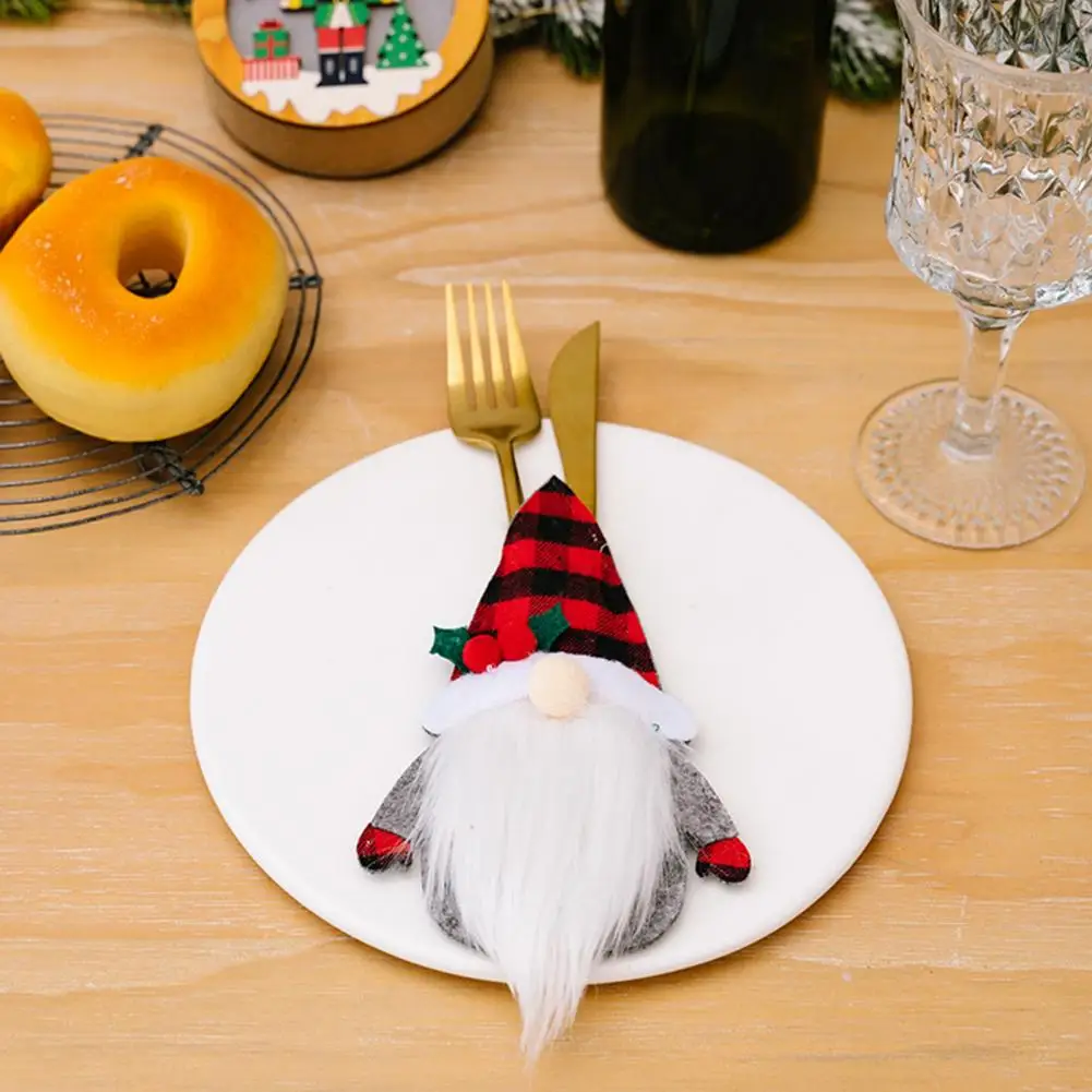 DecorativeUtensilHolderforChristmasChristmasCutleryCoverFestiveGnomeSantaClaus