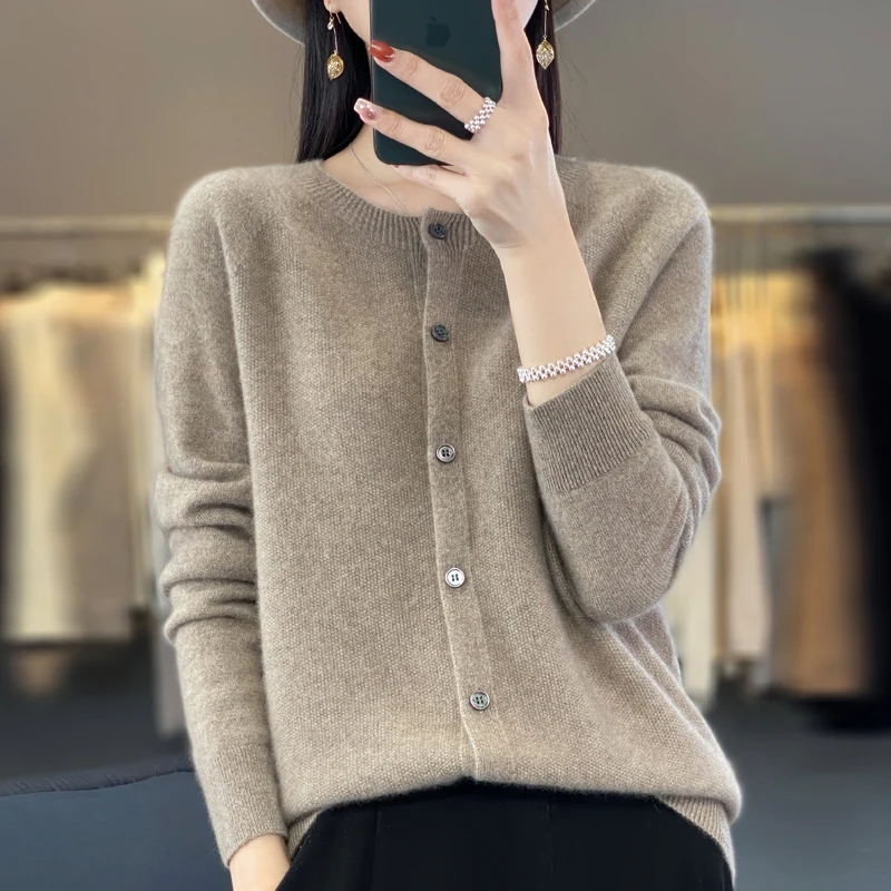 ตัวเลือกสินค้า เสื้อกันหนาว Merino 100% อบอุ่นสบาย ใส่ได้ทุกฤดู