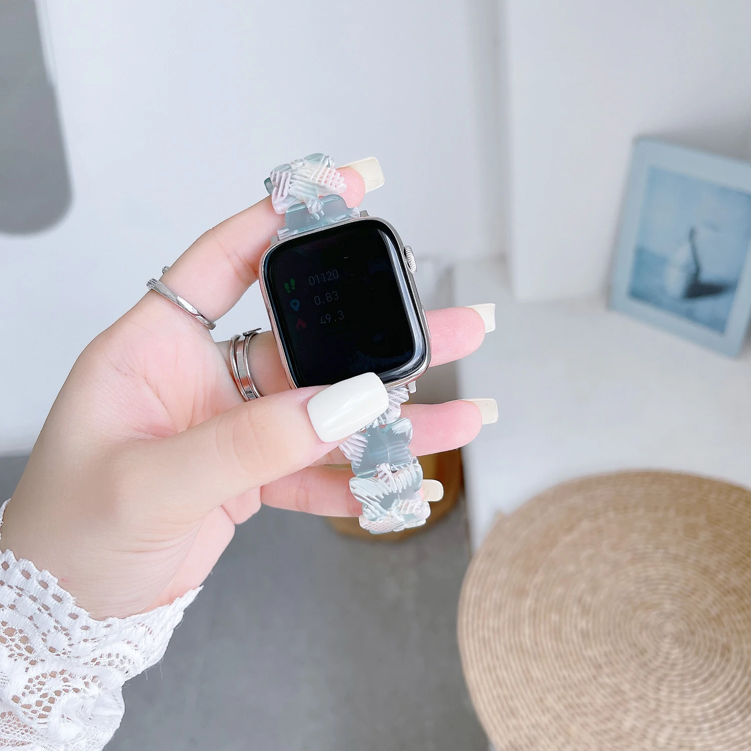 Süßes Mädchen-Schmetterlingsarmband für Apple Watch Armband S11S10 42 mm 46 mm 45 44 41 40 38 mm Harzmaterialarmband für iWatch S9 S8 76543 – Detail 10
