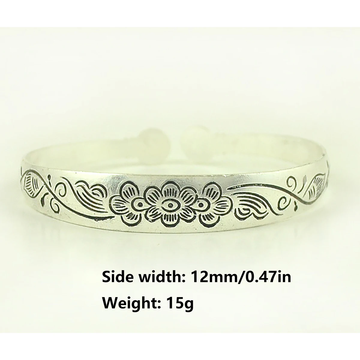 Retro Cuff Bracelet Image 1