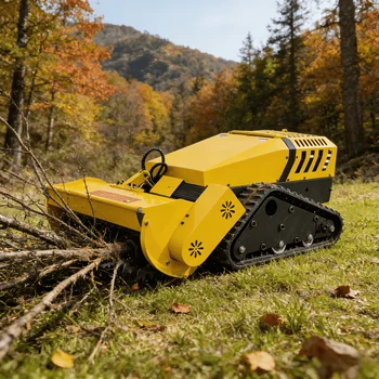Il tagliaerba 850M, adatto a tutti i terreni, è ideale per zone montane e forestali e può tagliare rami di 10 centimetri.