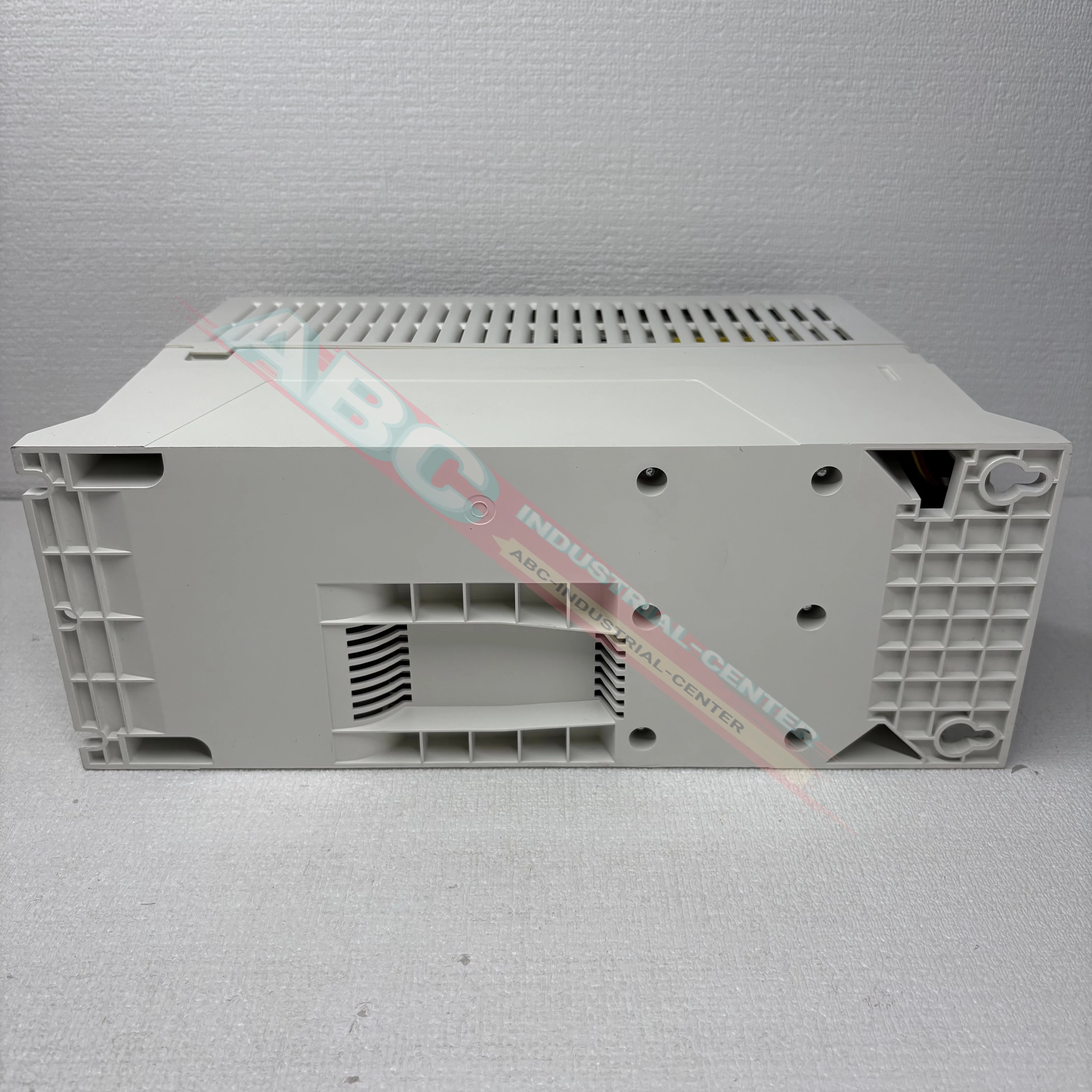 ACS580-01-09A5-4 3AUA50000038953 주파수 변환기 100% 새 제품